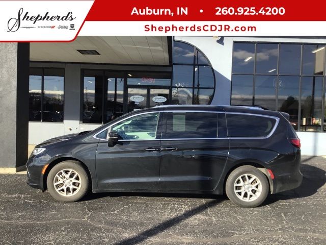 2021 Chrysler Pacifica Touring-L