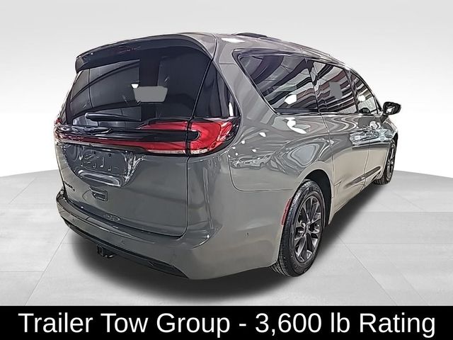 2021 Chrysler Pacifica Touring-L