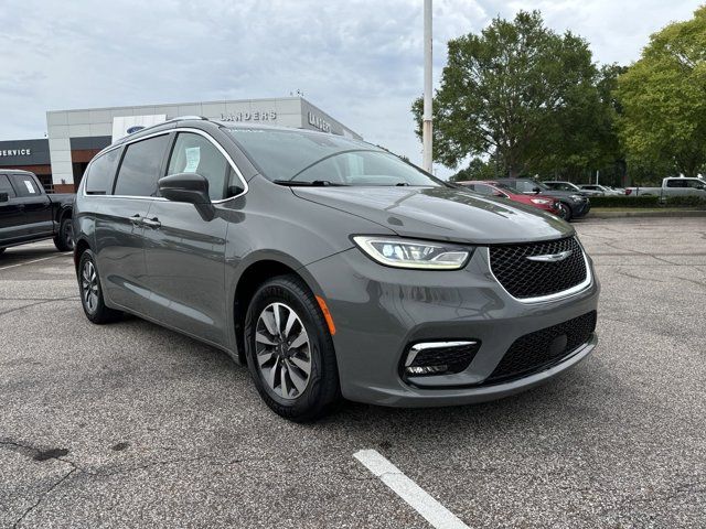 2021 Chrysler Pacifica Touring-L