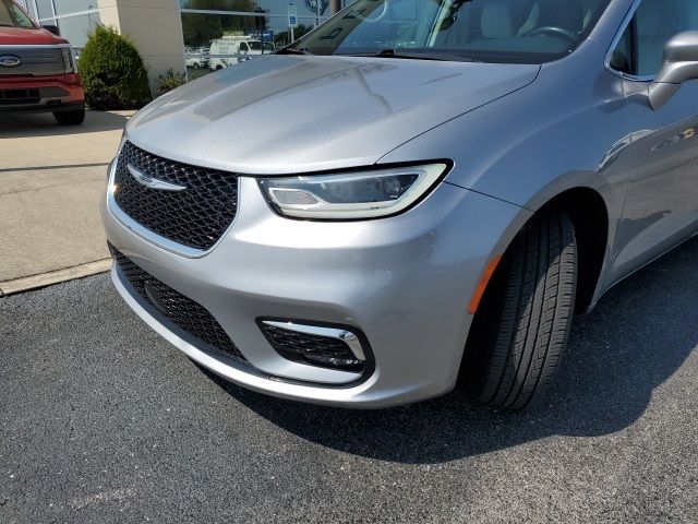 2021 Chrysler Pacifica Touring-L