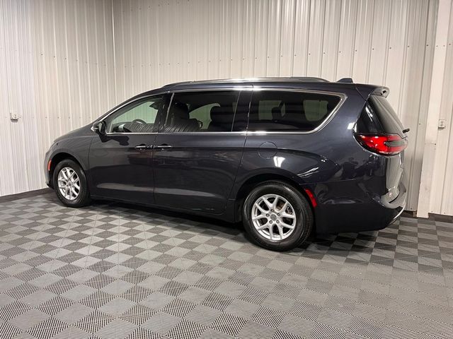 2021 Chrysler Pacifica Touring-L