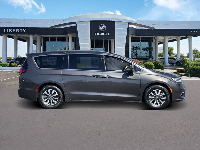 2021 Chrysler Pacifica Touring-L