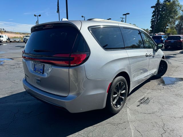 2021 Chrysler Pacifica Touring-L