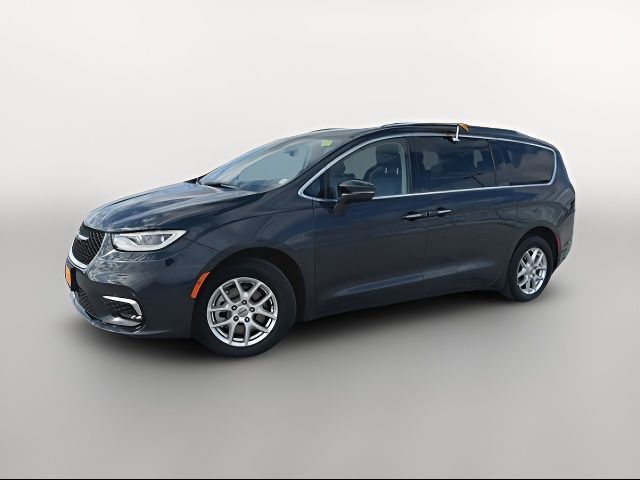 2021 Chrysler Pacifica Touring-L