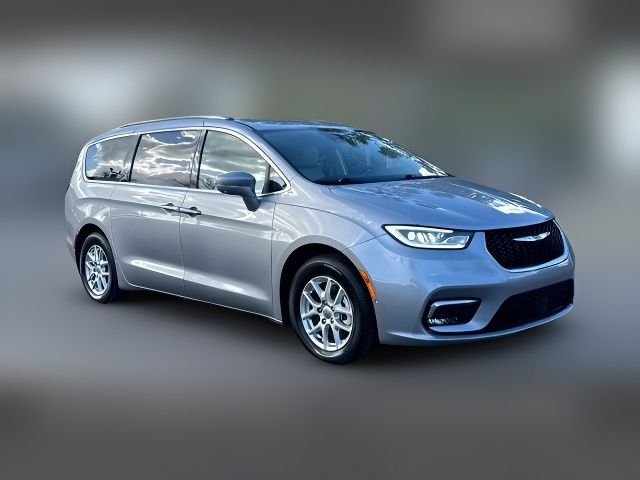 2021 Chrysler Pacifica Touring-L