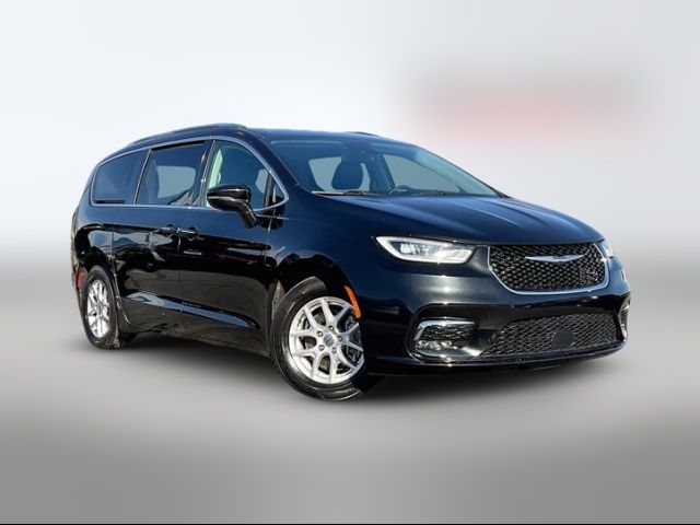 2021 Chrysler Pacifica Touring-L