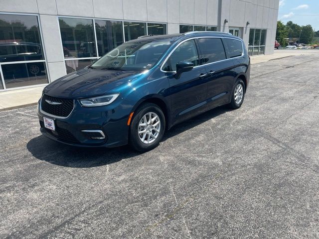 2021 Chrysler Pacifica Touring-L