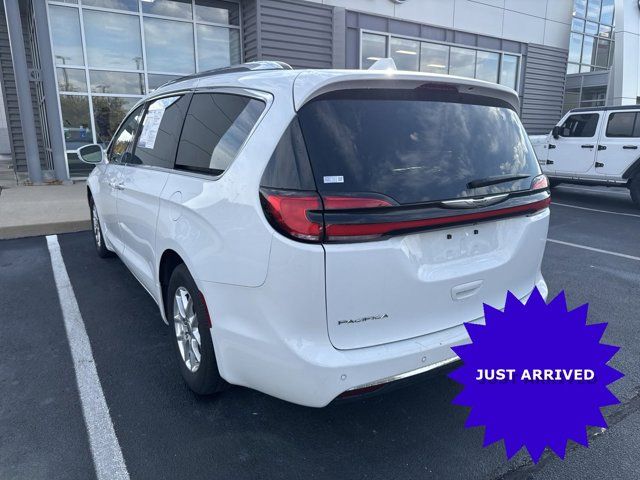 2021 Chrysler Pacifica Touring-L