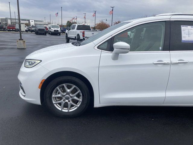 2021 Chrysler Pacifica Touring-L