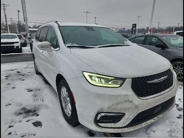 2021 Chrysler Pacifica Touring-L