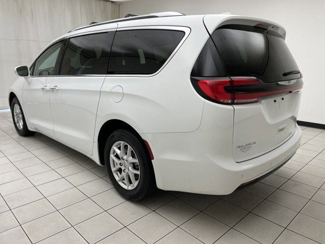 2021 Chrysler Pacifica Touring-L