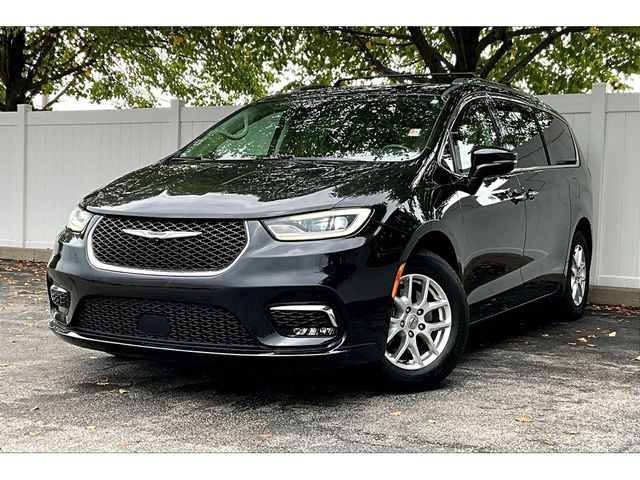 2021 Chrysler Pacifica Touring-L