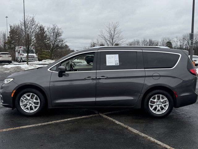 2021 Chrysler Pacifica Touring-L