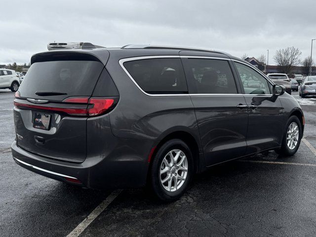 2021 Chrysler Pacifica Touring-L