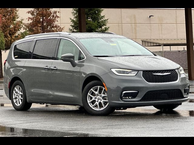 2021 Chrysler Pacifica Touring-L