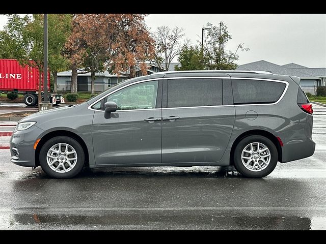 2021 Chrysler Pacifica Touring-L