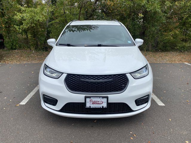 2021 Chrysler Pacifica Touring-L