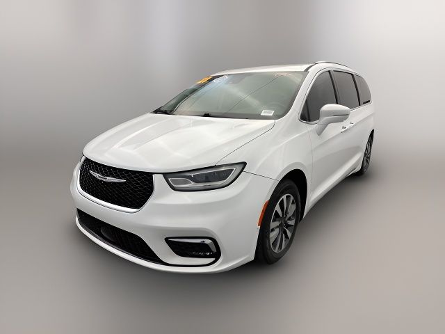 2021 Chrysler Pacifica Touring-L