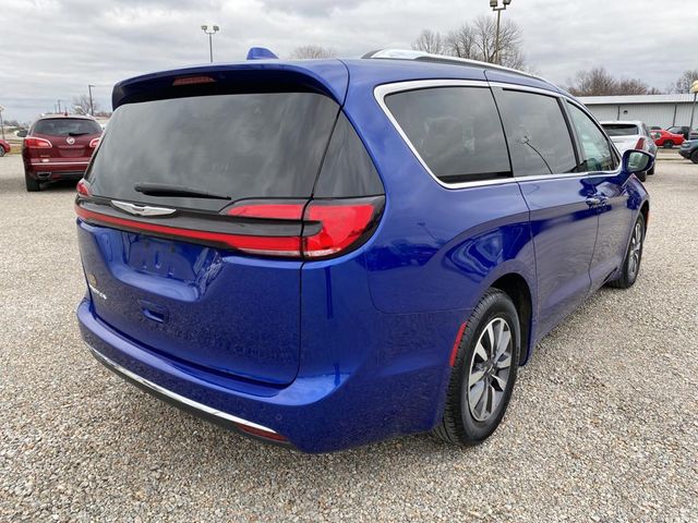 2021 Chrysler Pacifica Touring-L