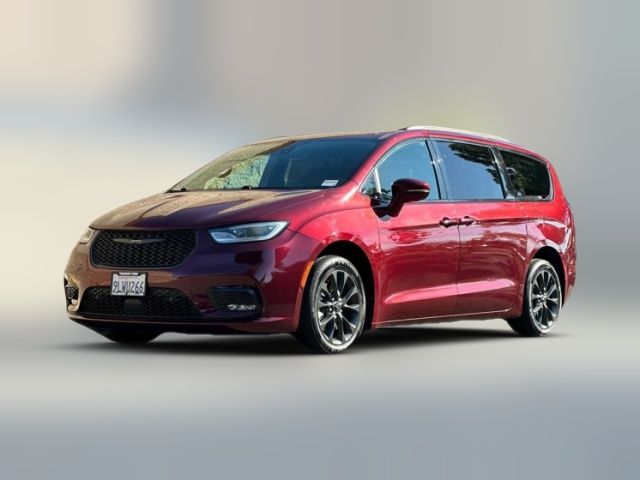 2021 Chrysler Pacifica Touring-L