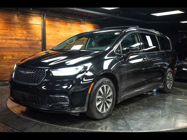 2021 Chrysler Pacifica Touring-L