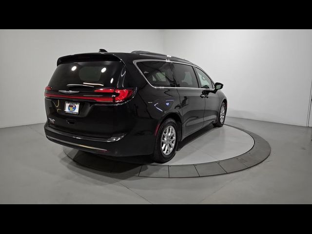 2021 Chrysler Pacifica Touring-L