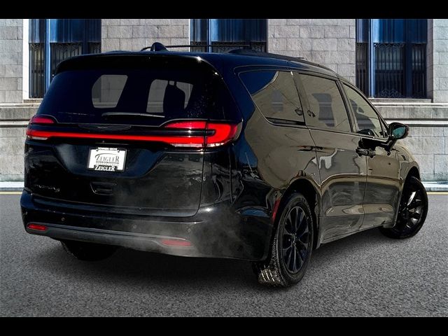 2021 Chrysler Pacifica Touring-L