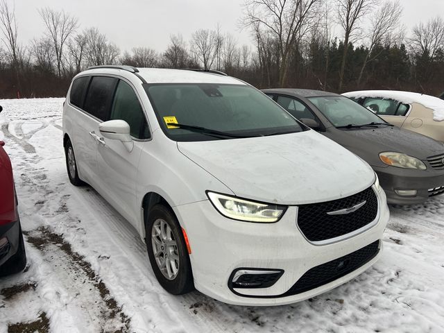 2021 Chrysler Pacifica Touring-L