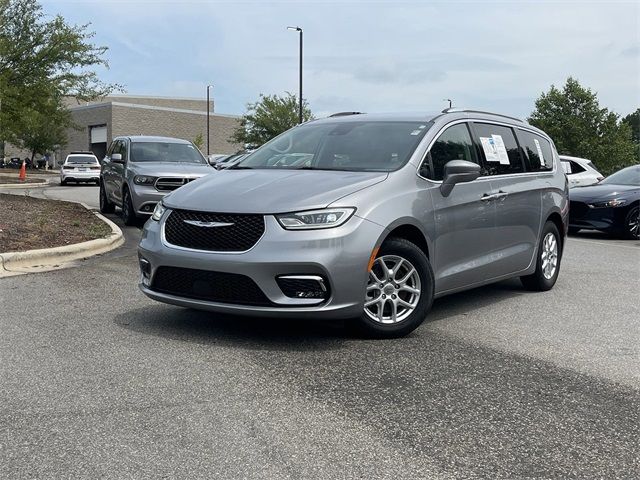 2021 Chrysler Pacifica Touring-L