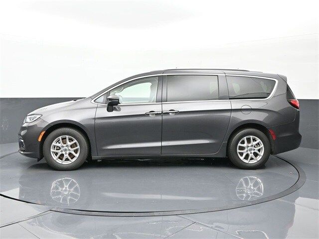 2021 Chrysler Pacifica Touring-L