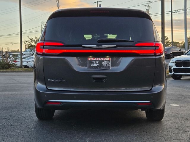 2021 Chrysler Pacifica Touring-L