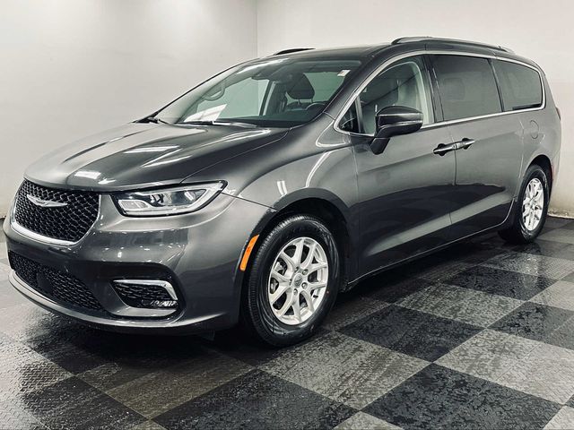 2021 Chrysler Pacifica Touring-L