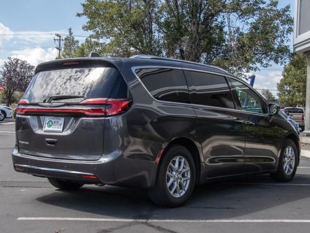 2021 Chrysler Pacifica Touring-L