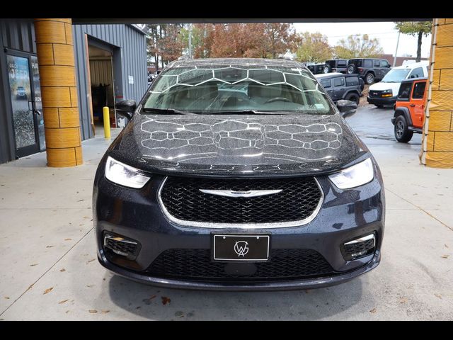 2021 Chrysler Pacifica Touring-L