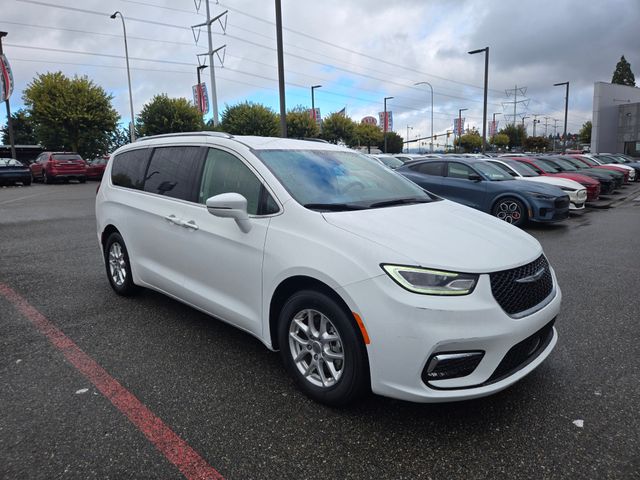 2021 Chrysler Pacifica Touring-L