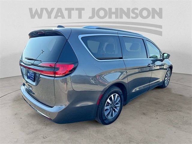 2021 Chrysler Pacifica Touring-L