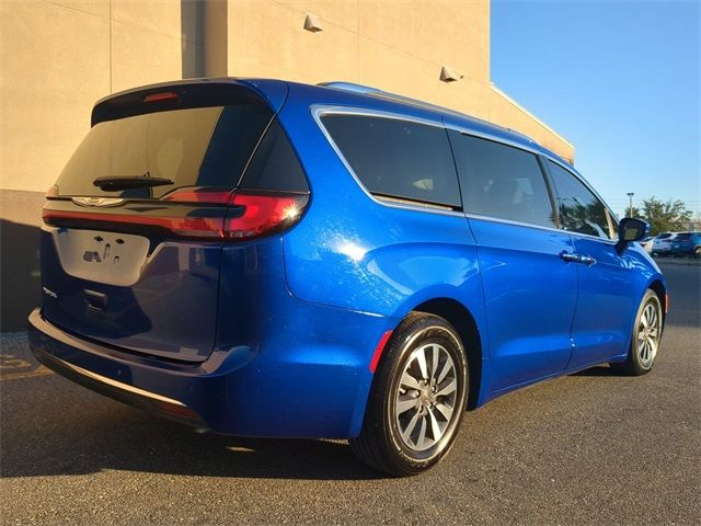 2021 Chrysler Pacifica Touring-L