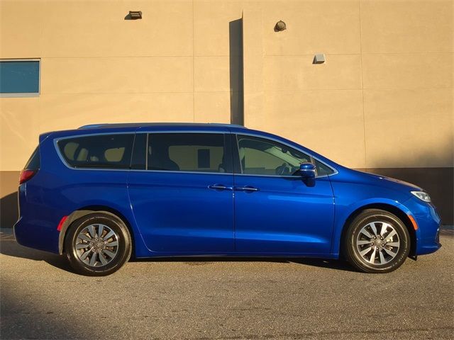 2021 Chrysler Pacifica Touring-L