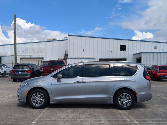 2021 Chrysler Pacifica Touring-L