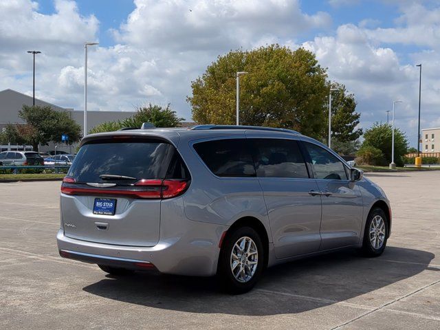 2021 Chrysler Pacifica Touring-L