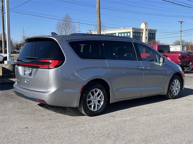 2021 Chrysler Pacifica Touring-L