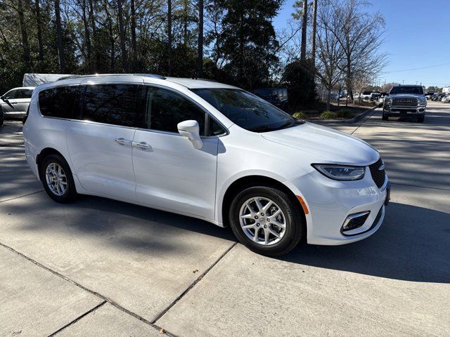 2021 Chrysler Pacifica Touring-L