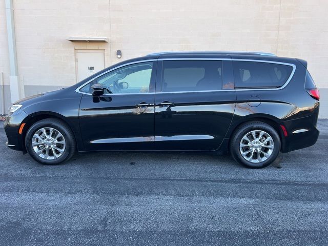 2021 Chrysler Pacifica Touring-L