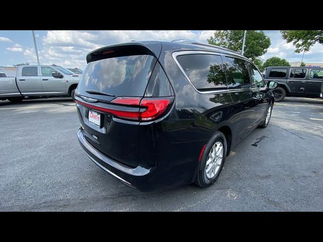 2021 Chrysler Pacifica Touring-L