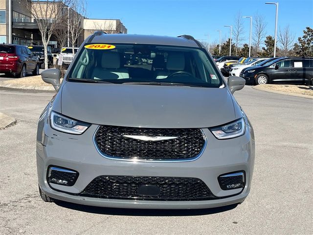 2021 Chrysler Pacifica Touring-L