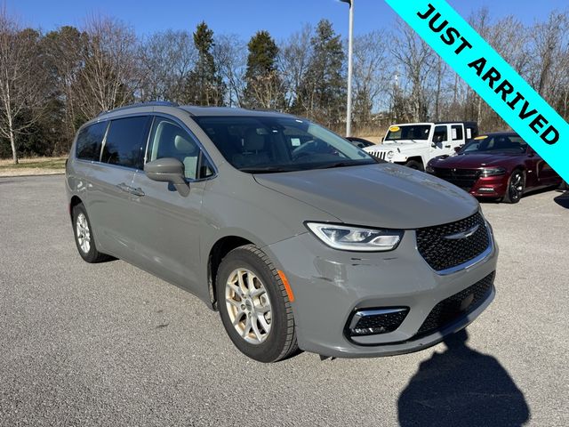 2021 Chrysler Pacifica Touring-L