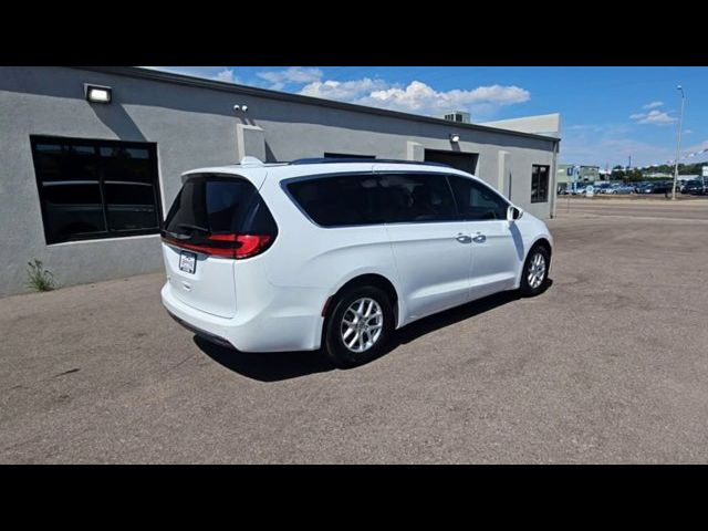 2021 Chrysler Pacifica Touring-L