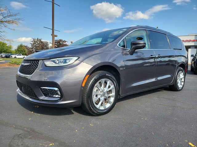 2021 Chrysler Pacifica Touring-L