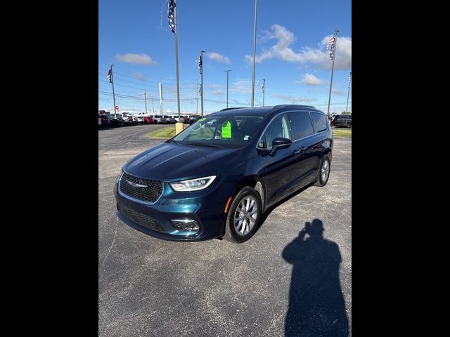 2021 Chrysler Pacifica Touring-L