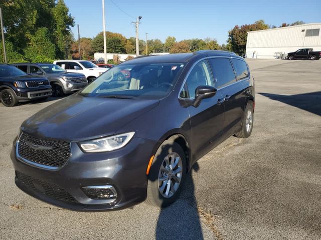 2021 Chrysler Pacifica Touring-L